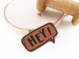 Kunstleder-Label, Lederlabel, Kunstleder-Patch, Lederpatch, 5x4cm, cognac, braun, Sonderform, Eigenproduktion, Sprechblase, Hey