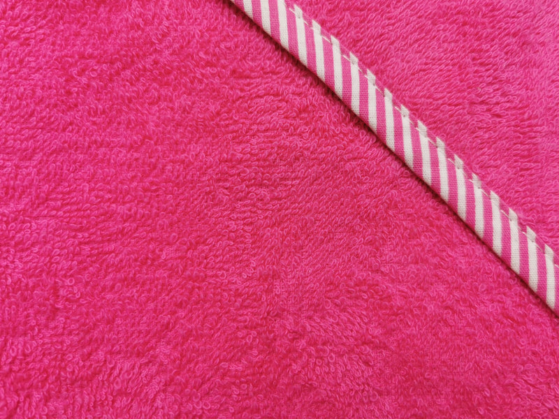 Kapuzenbadetuch pink mit Streifen