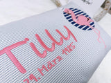 Namenskissen, Taufkissen, Kinderkissen, Kissen mit Namensbestickung, Geschenk zur Geburt und Taufe, Taufgeschenk, Flamingo